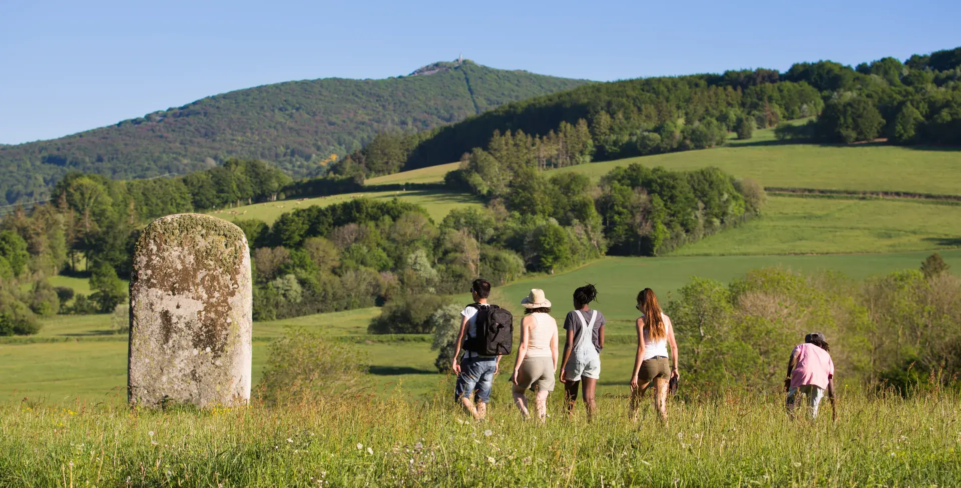 Famille qui se balade