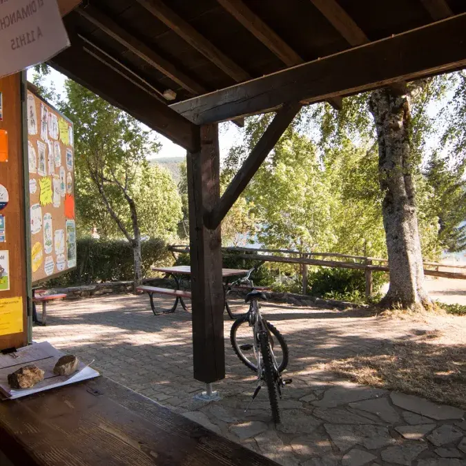 Point rencontre du lac du Laouzas_Nages