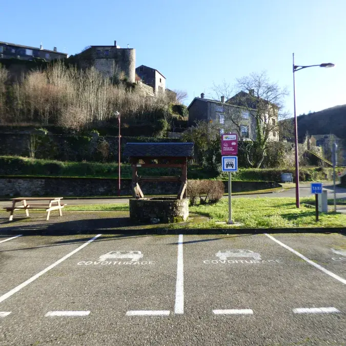 Aire de pique-nique du parking des Hortes_La Salvetat-sur-Agout