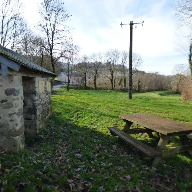 Aire de pique-nique du Thyïos_Lacaune