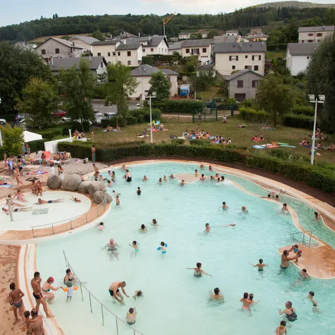 Espace des sources chaudes