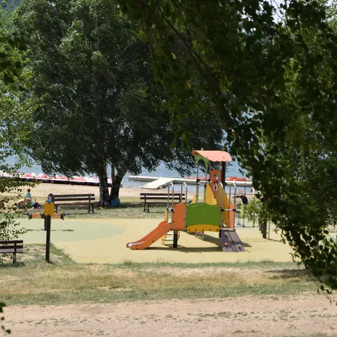 Aire de jeux enfants