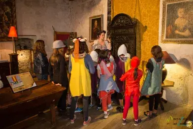 Nocturne dans les tours du château de Nages_Nages