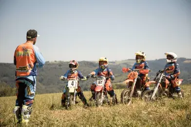 Pilotage de moto_Viane