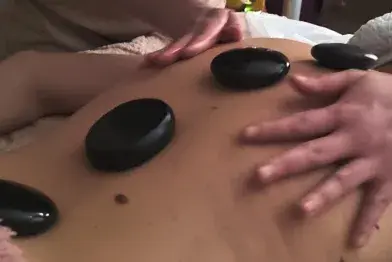 Massage aux pierres chaudes_La Salvetat-sur-Agout
