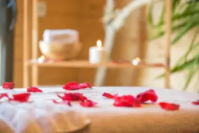 Massage Lomi-Lomi pour les enfants_Nages